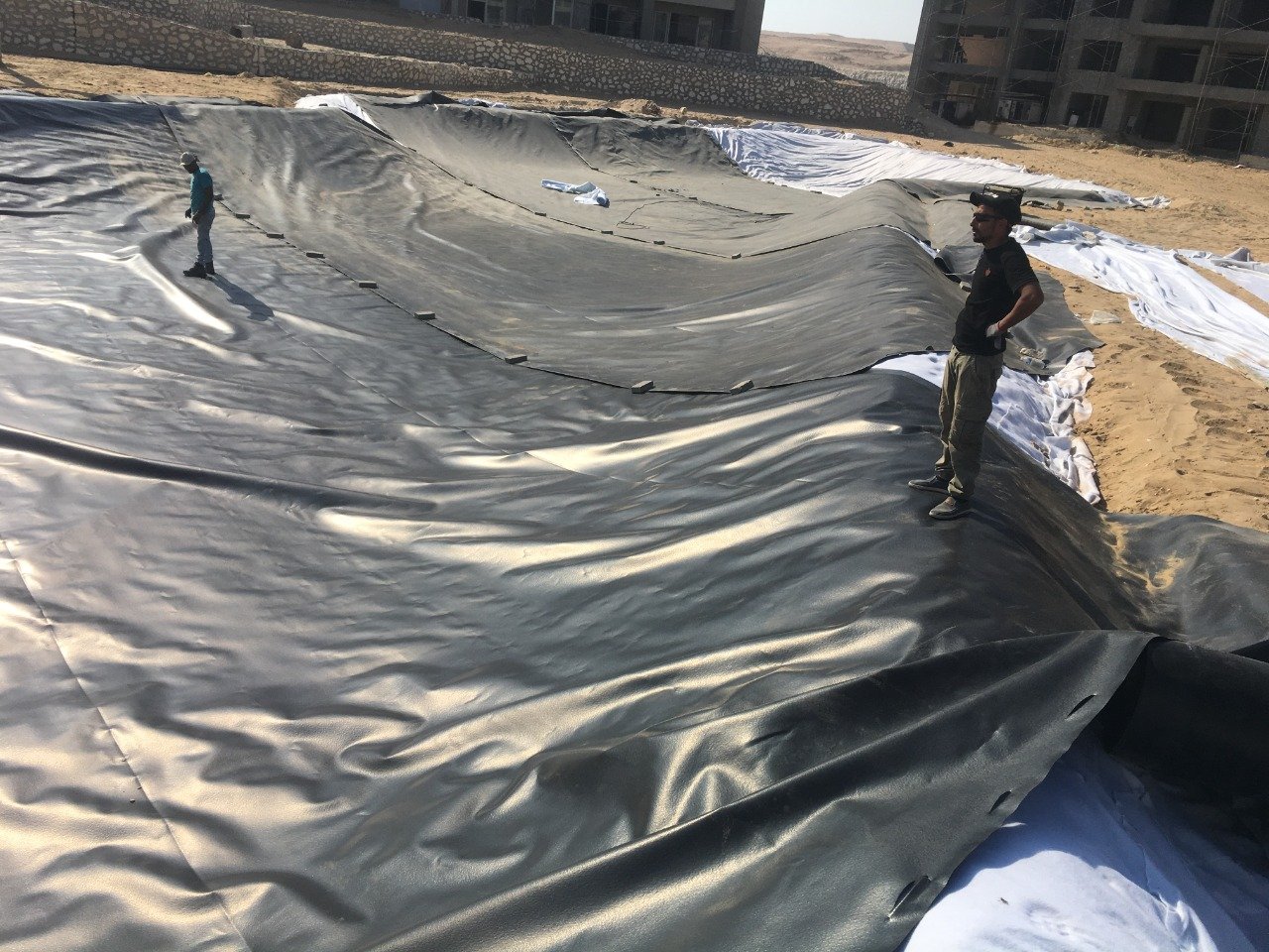 العزل بغشاء جيوممبرين